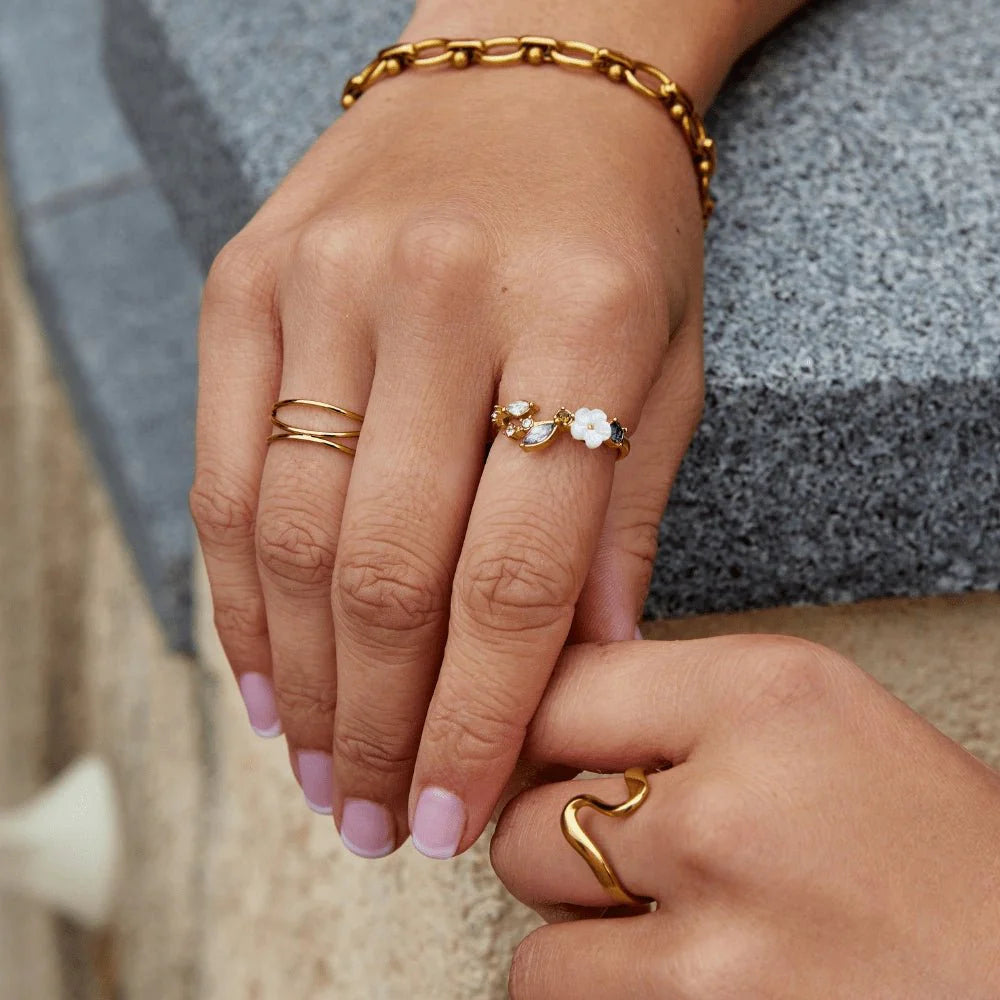 Blossom Ring